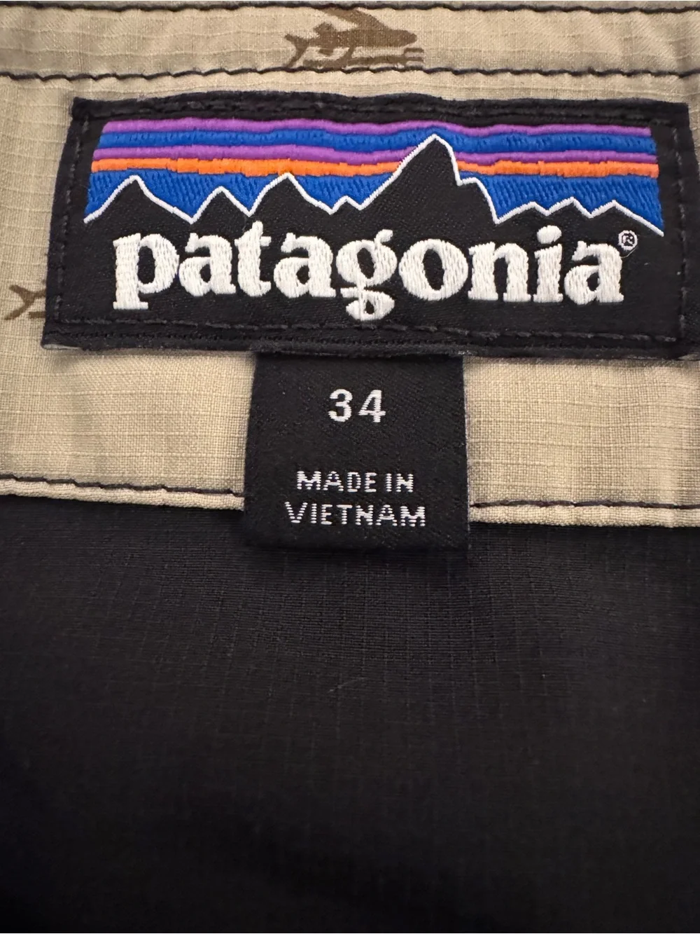 Patagonia Men's Gray and Yellow Floral Swim Trunks - Size 34  b66